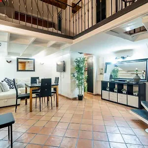 Via Dei Cestari Loft Apartment